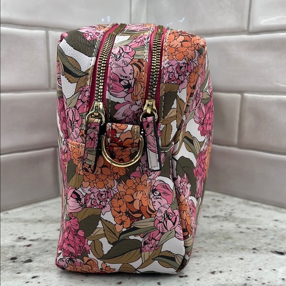 Steve Madden Pink and Brown Cosmetic Bag Floral Design - Picture 3 of 8